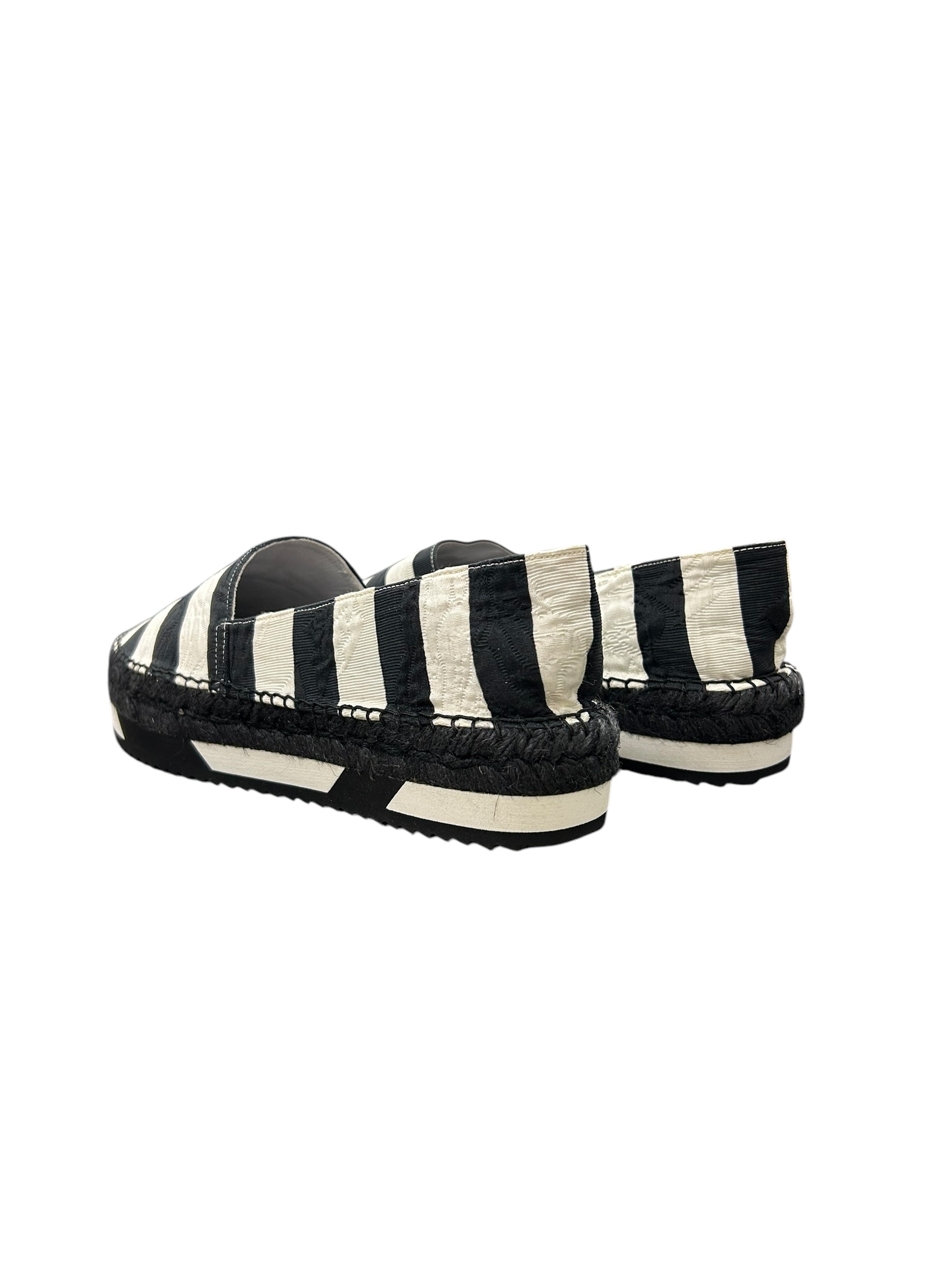 ESPADRILLES