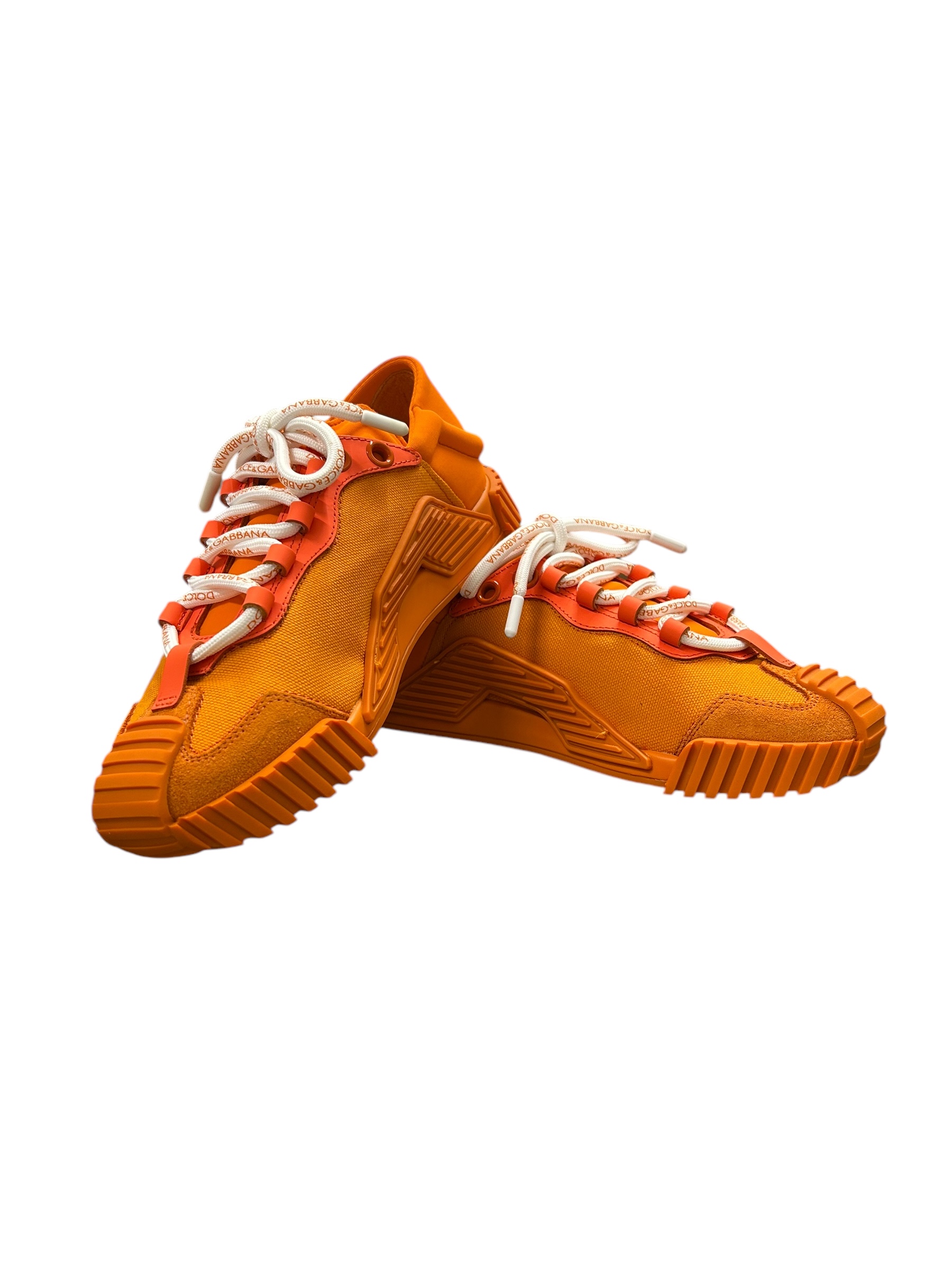 LOW-TOP SNEAKERS
