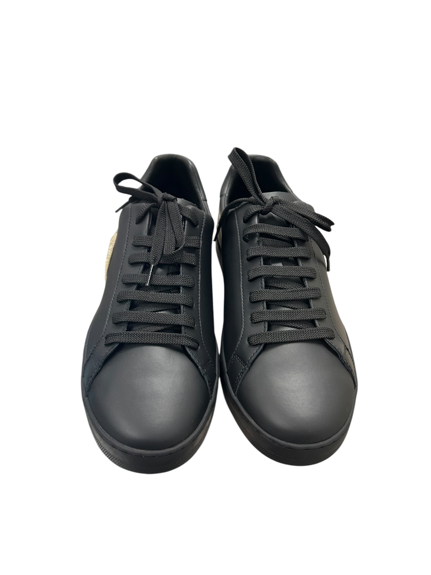 M SNEAKERS 37