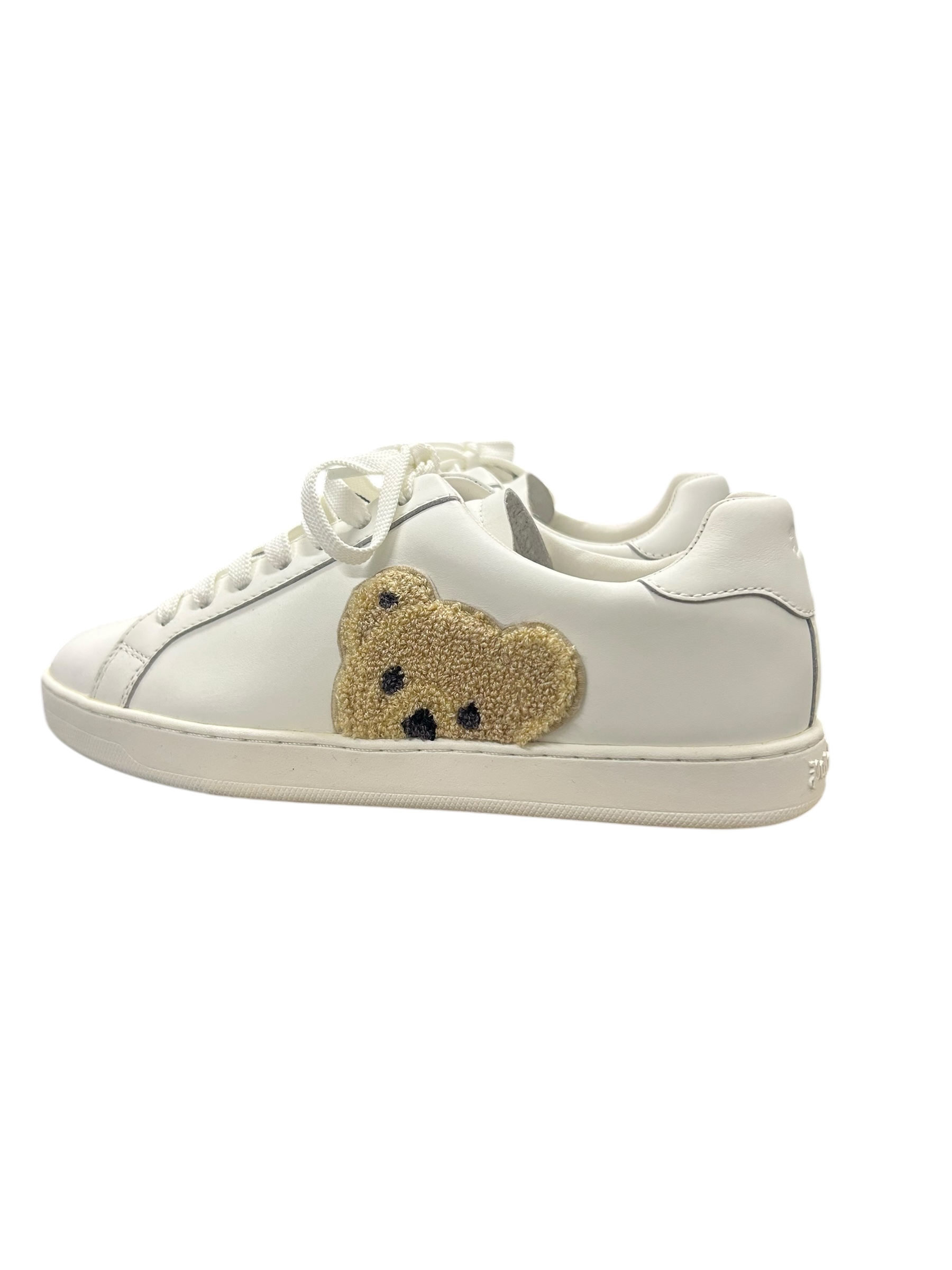 M SNEAKERS