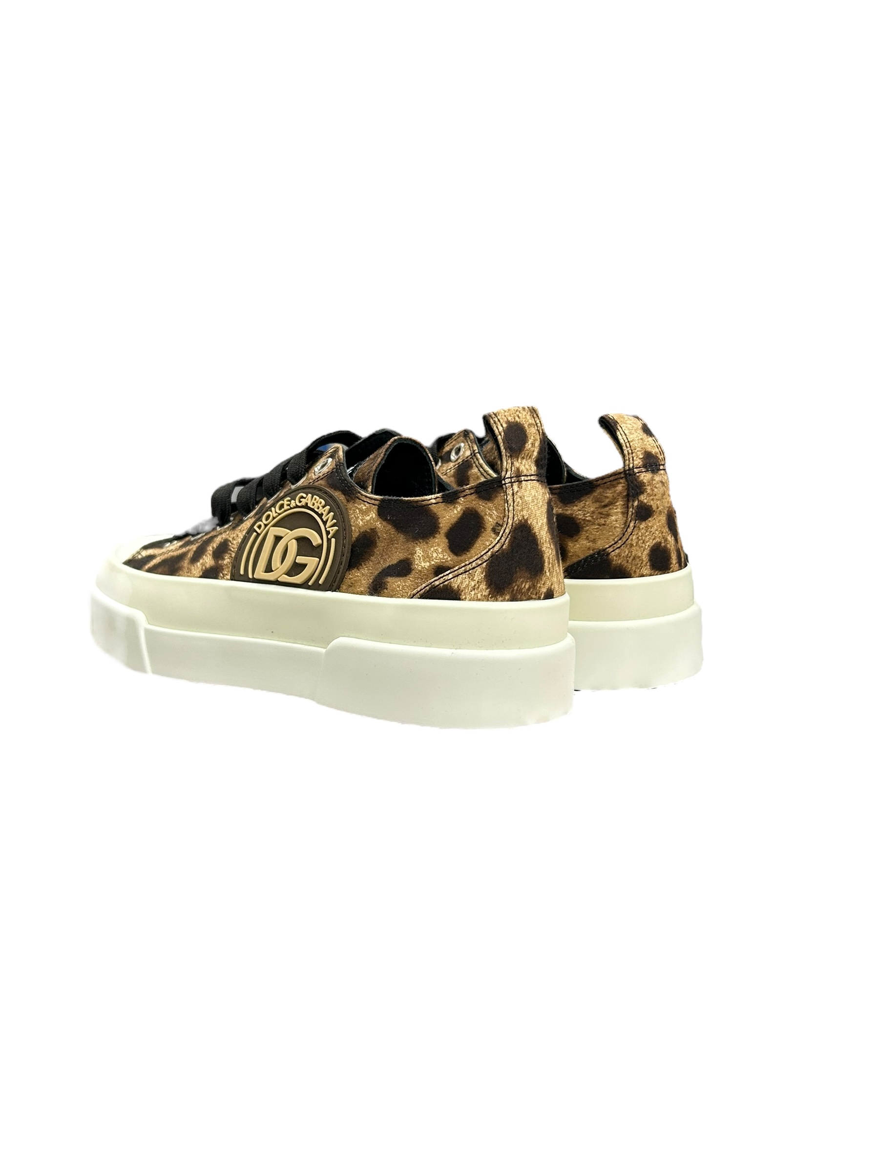 LOW-TOP SNEAKERS