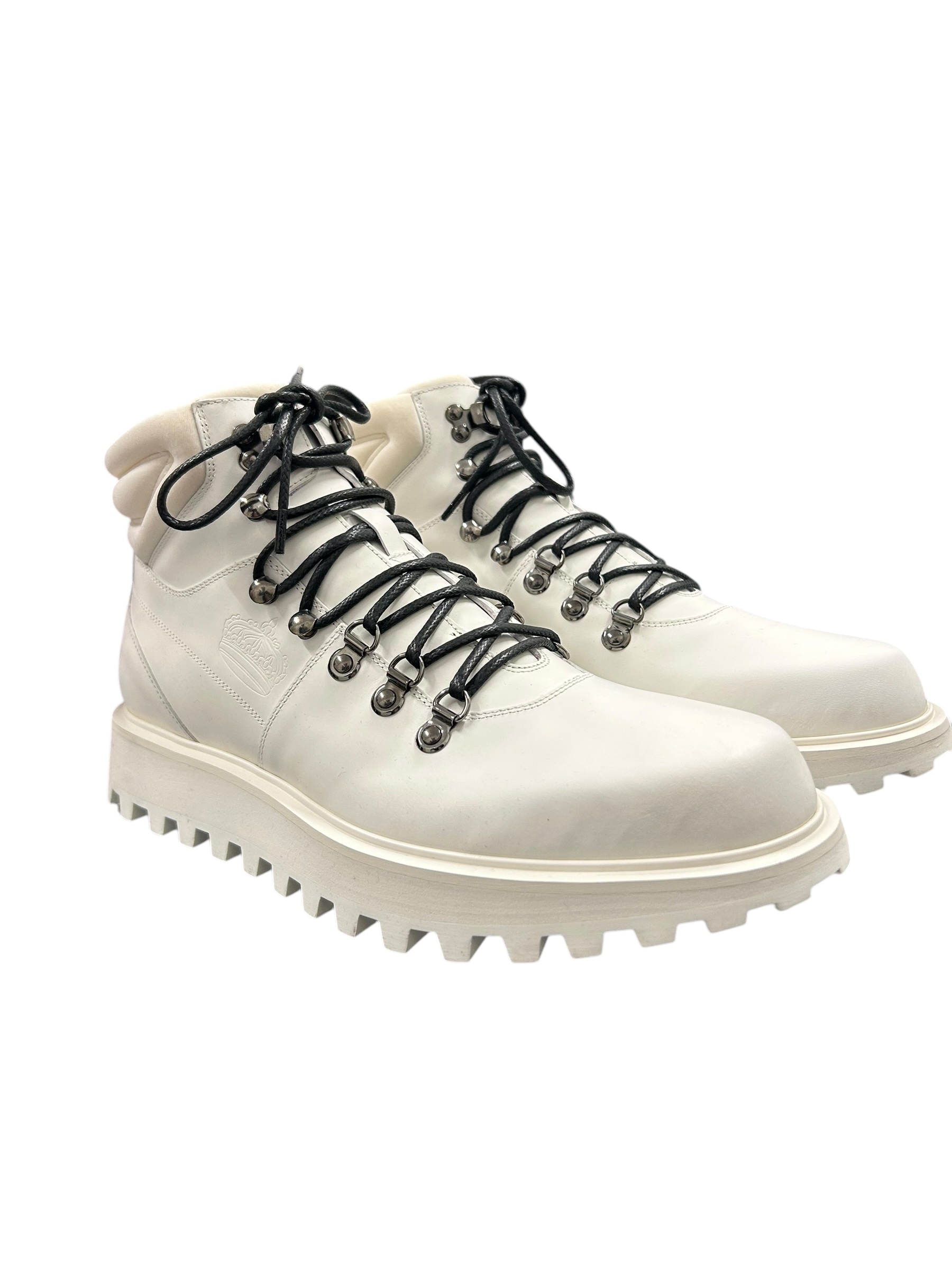 SHORT BOOTS