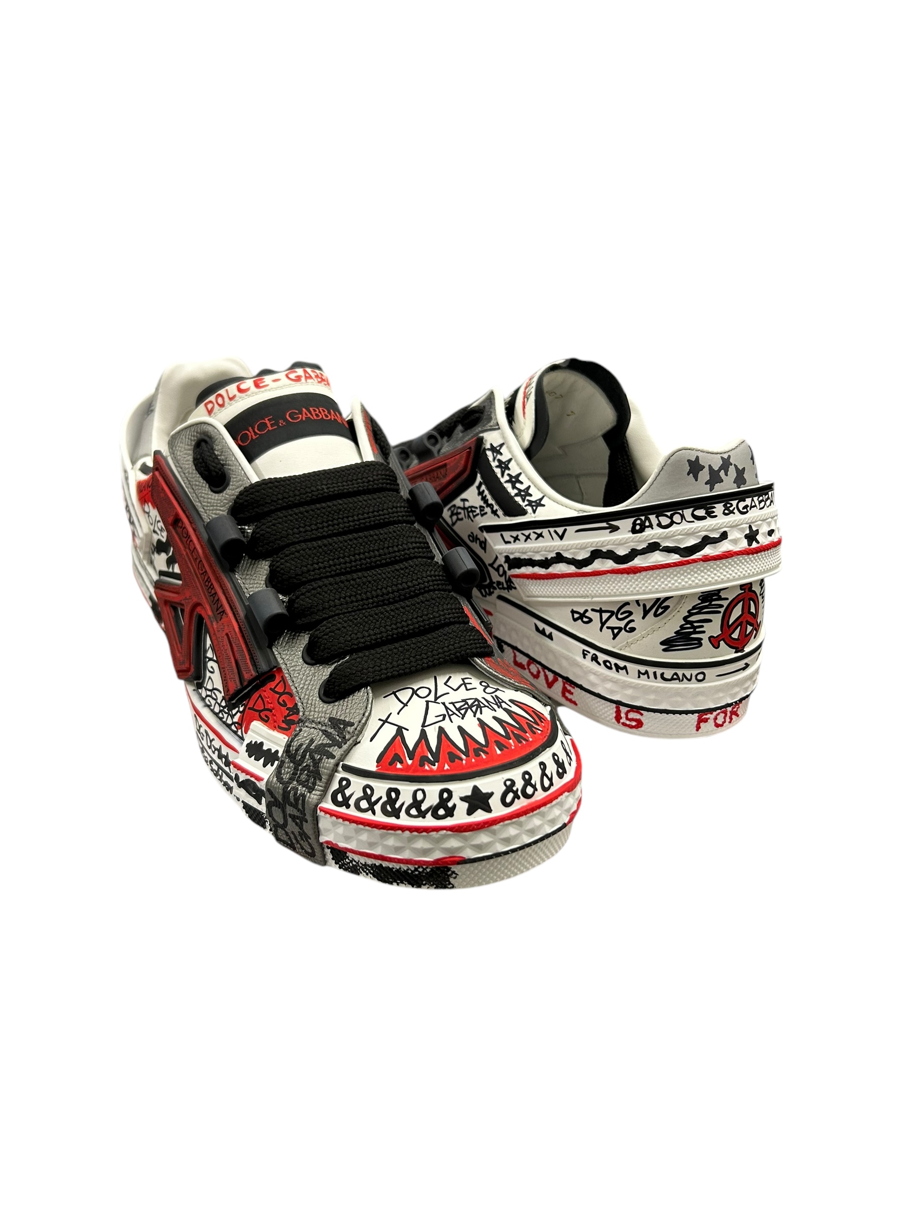LOW-TOP SNEAKERS