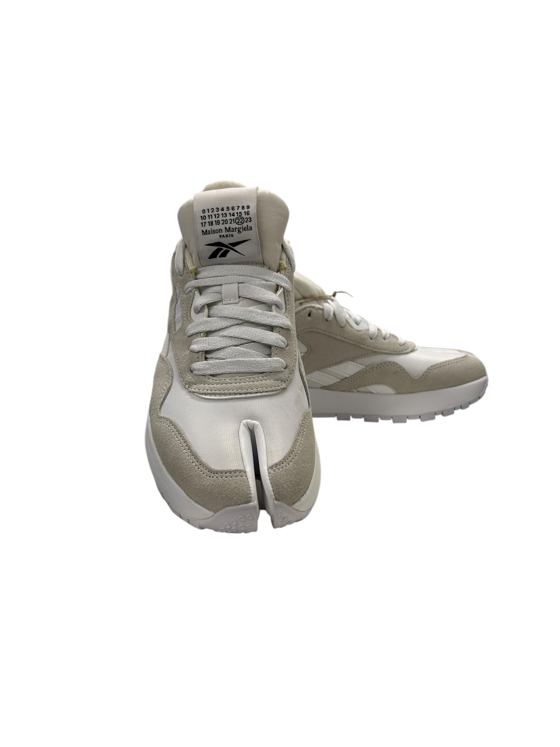 F Sneakers