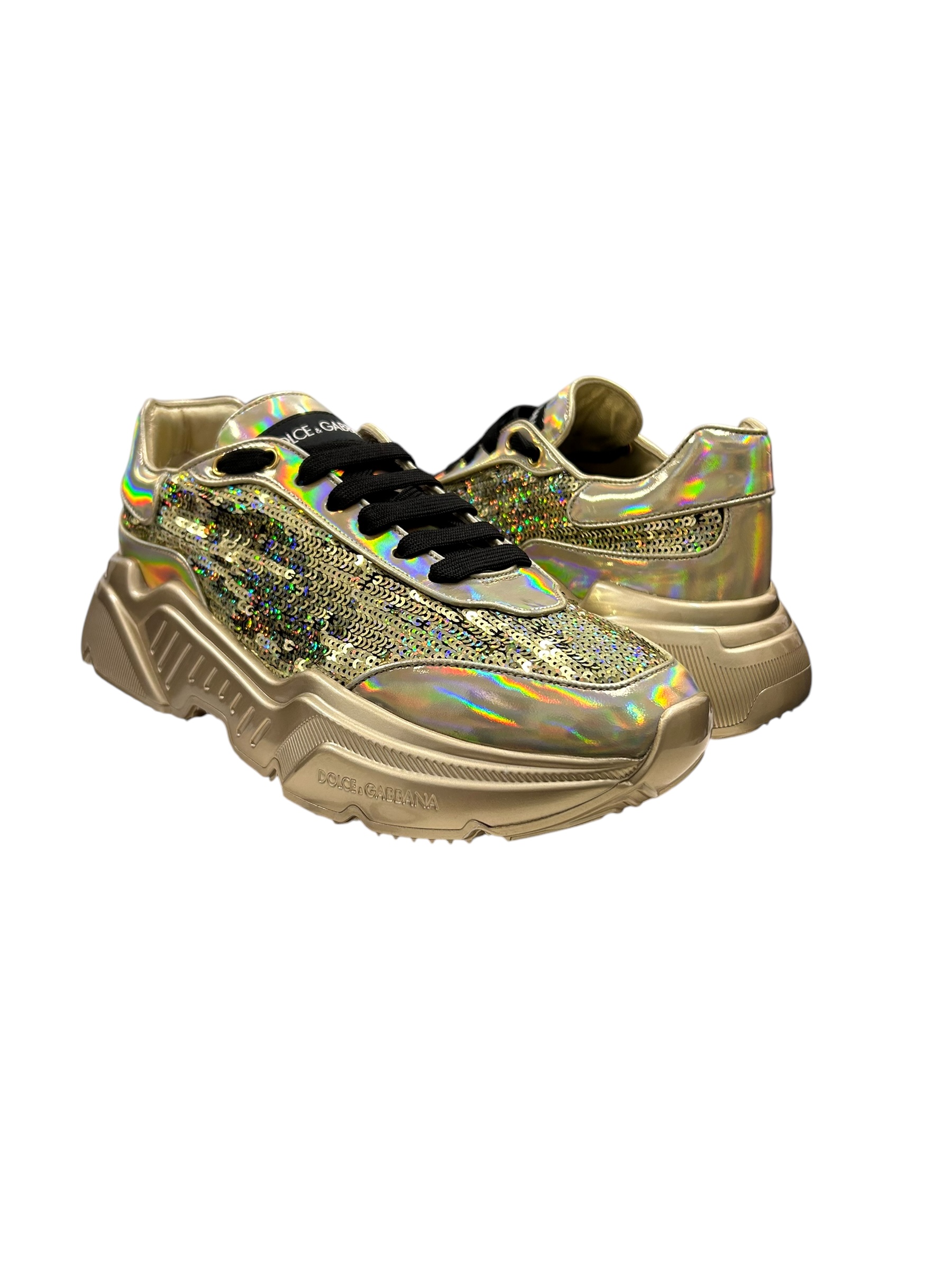 LOW-TOP SNEAKERS