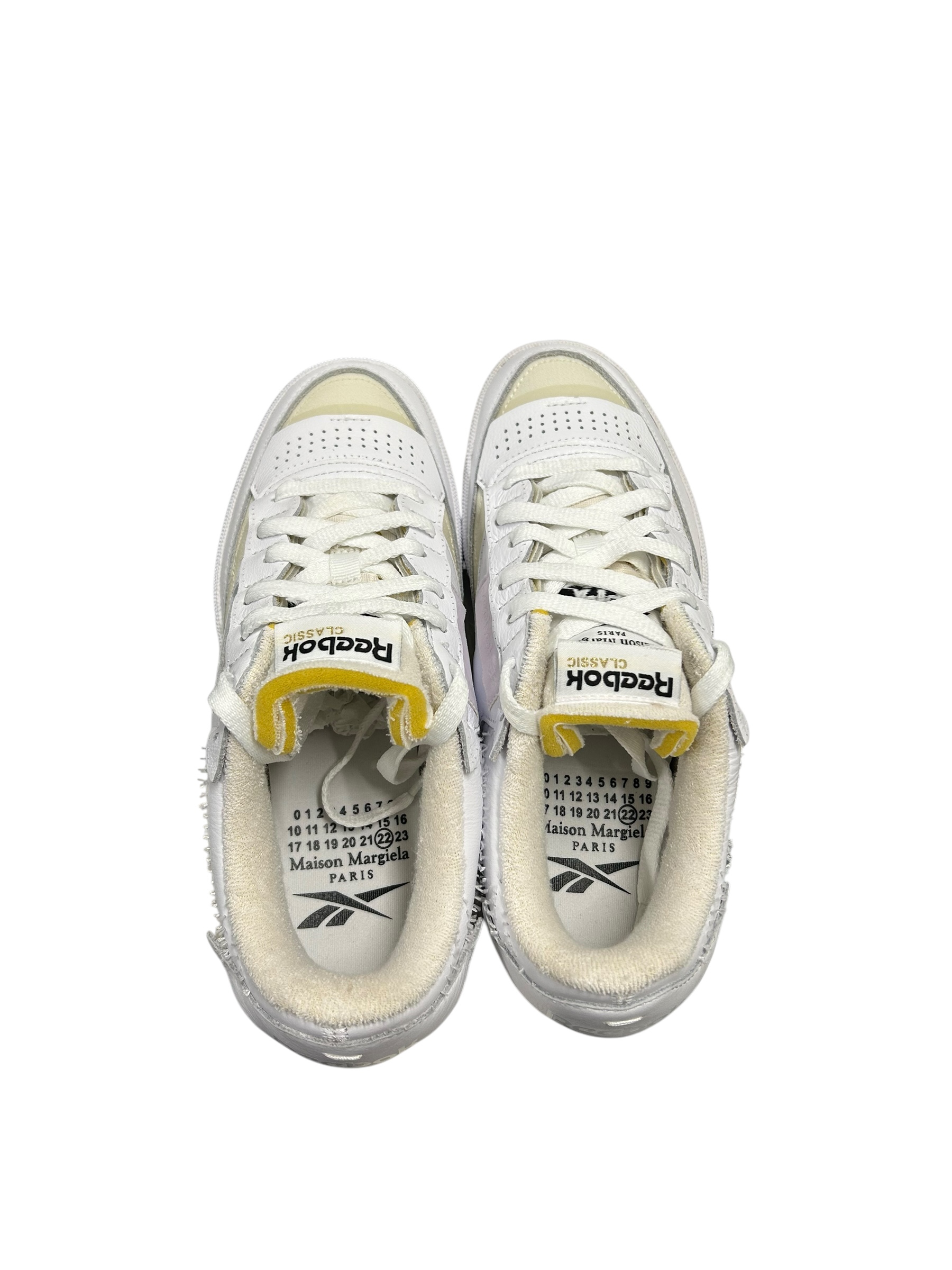 F Sneakers 385