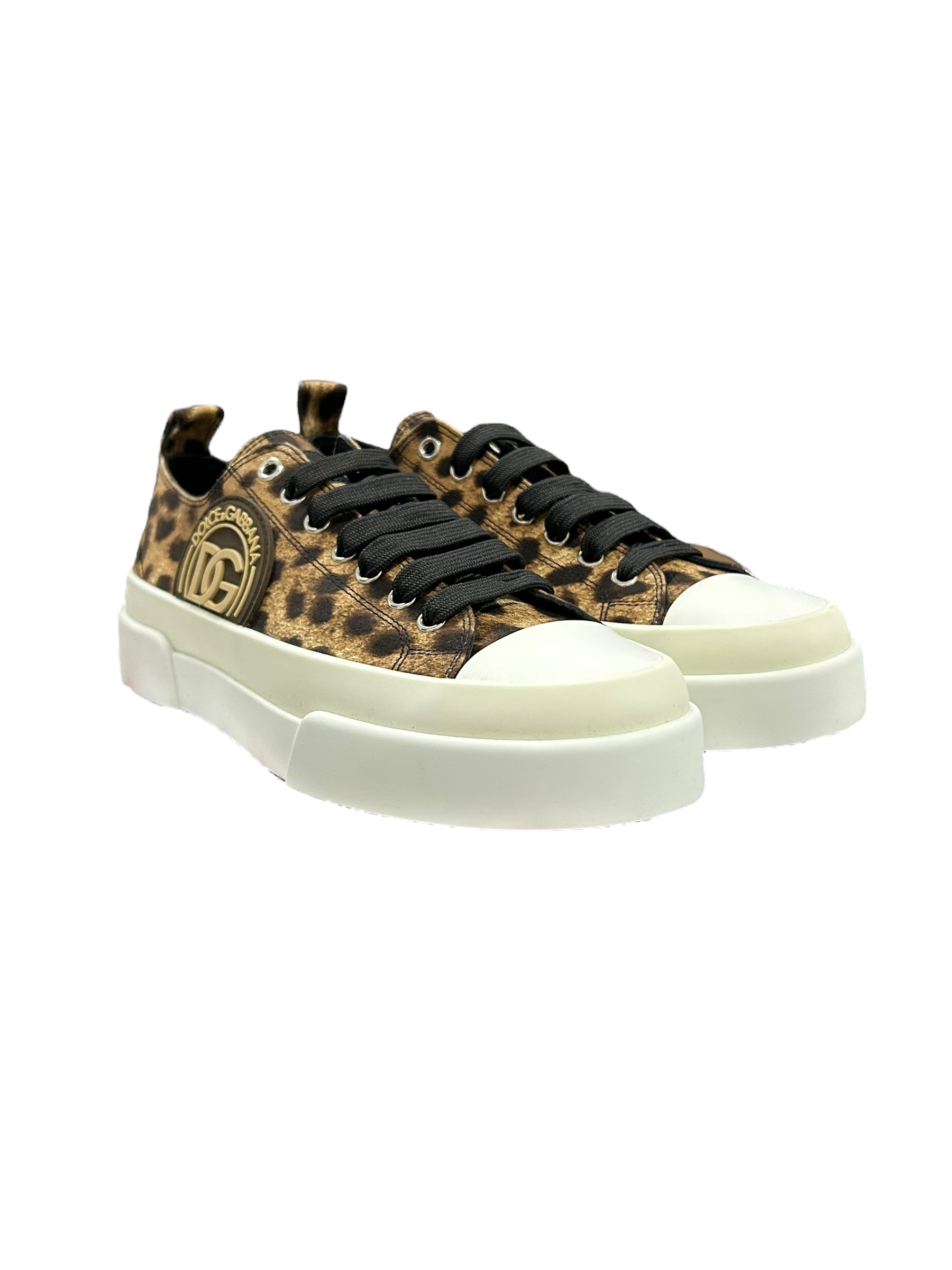 LOW-TOP SNEAKERS
