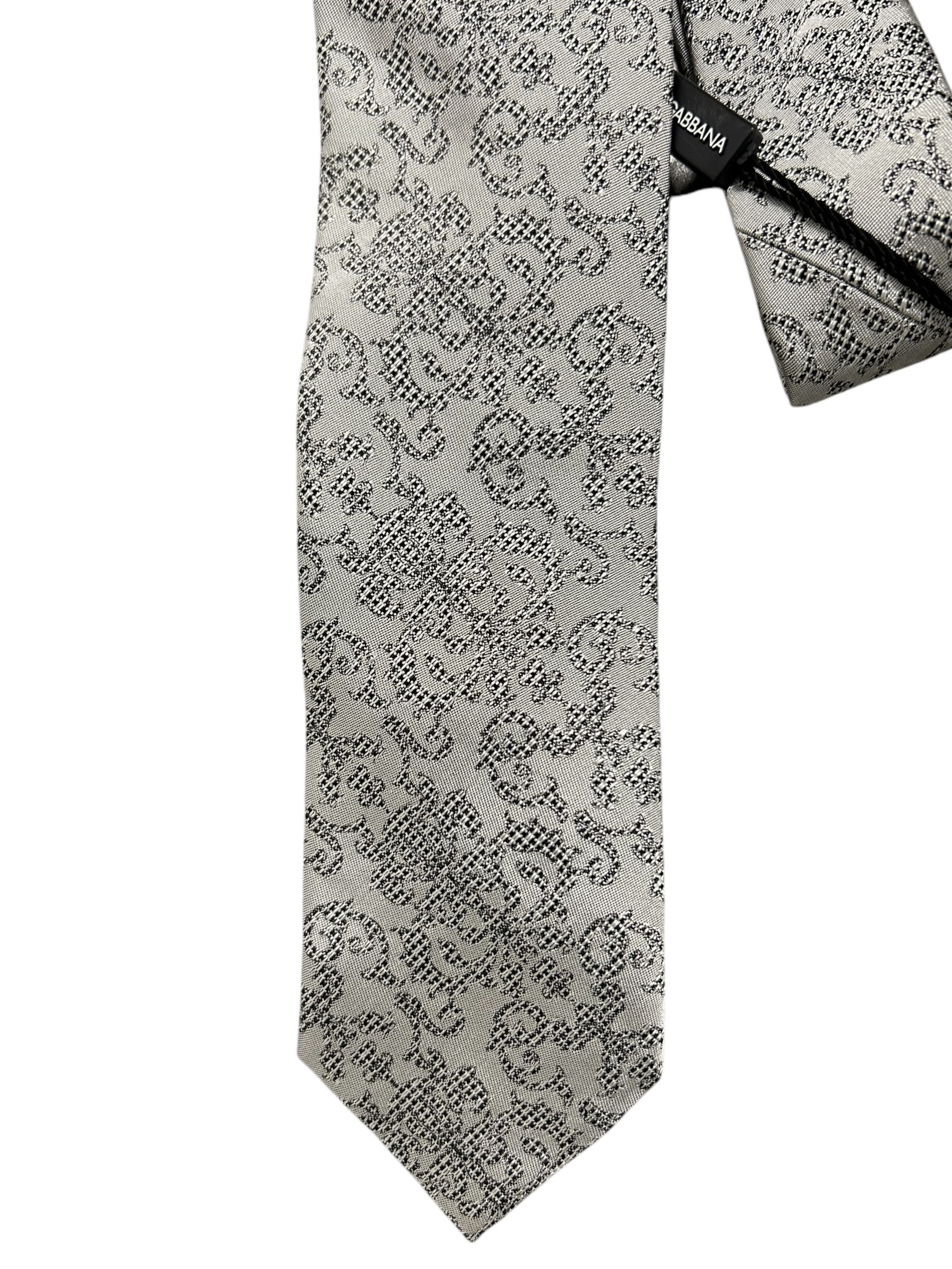 Tie